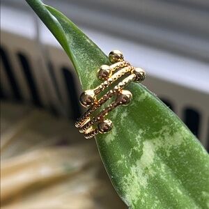 Elegant Gold-Tone Women's Ring